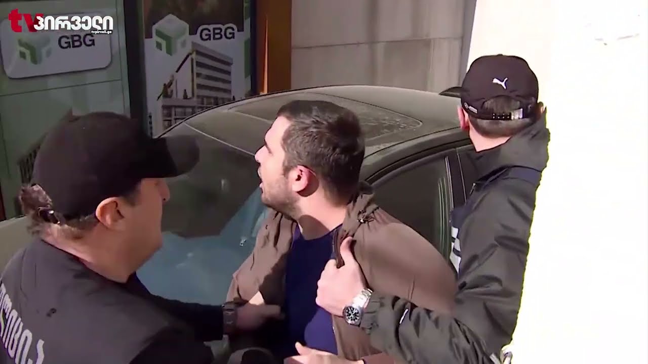 ხელჩართული ჩხუბის მესამე სერია სასამართლოსთან