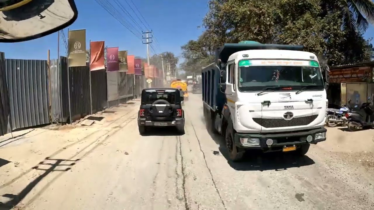 மூன்று tippers ஒரு இடம் unload |bangalore ep 3