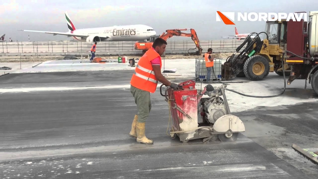 NORDPAVI - VENICE AIRPORT PAVING -