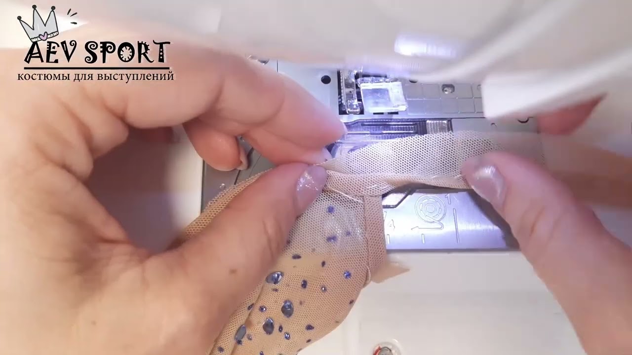 Обработка петли на палец на платье для фигурного катания  курс/Finger Loop on Skating Dress-AEVsport