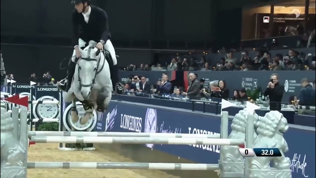 Cloudio (CASALL) et Richard Vogel sont 6e du Grand Prix 160 au CSI5* de Hong Kong