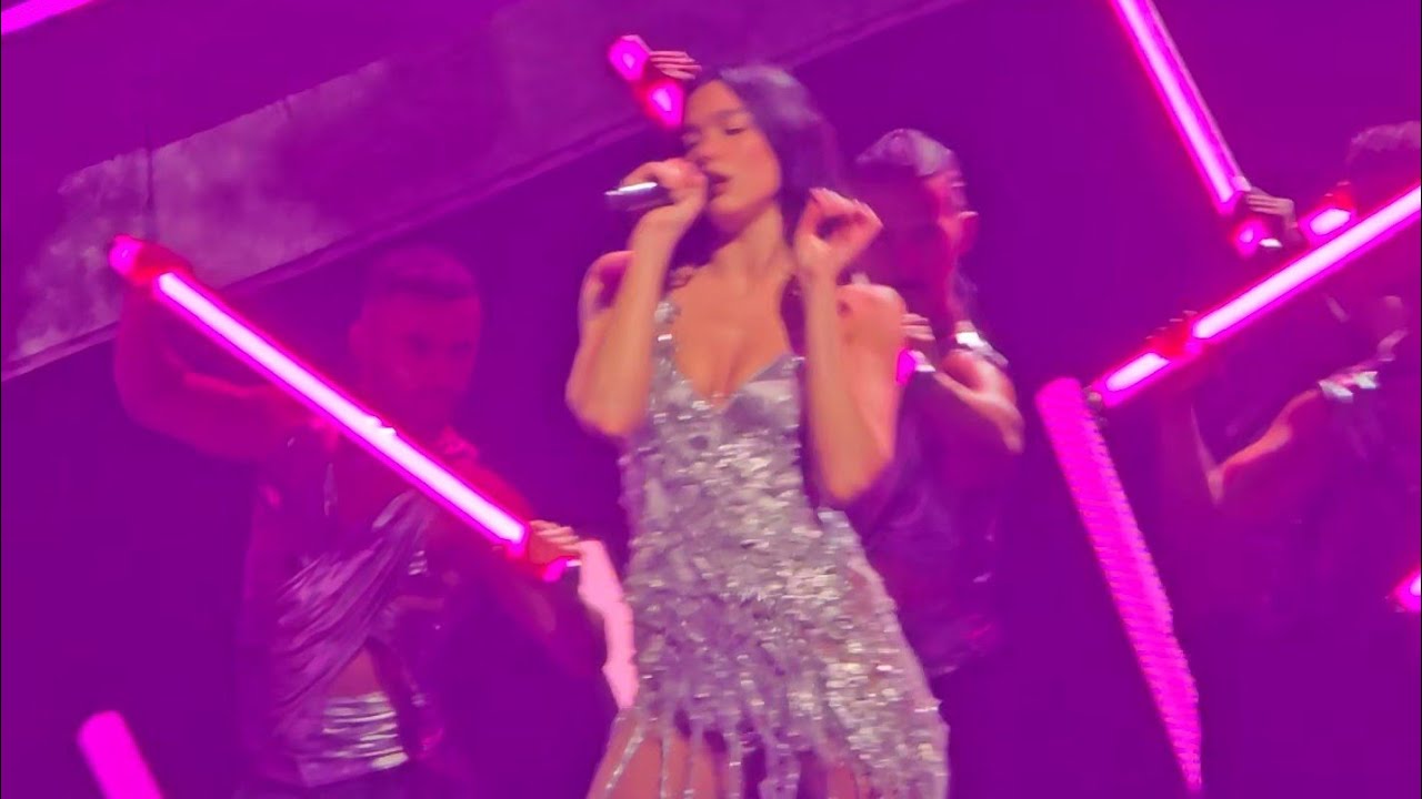 Dua Lipa - Physical [Live @ Madrid 2025]