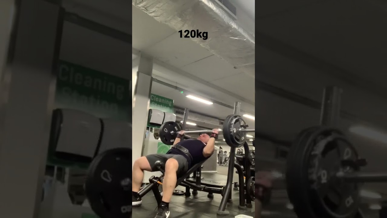 Incline bench press 120 kg 6/5/2022 🇬🇧❤️🇮🇶￼