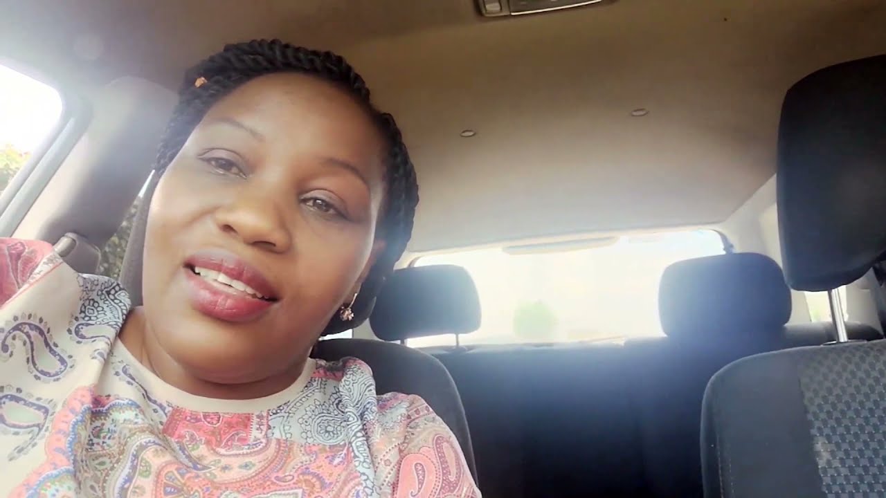 Sue travel Journals Video 1: How to use the side mirrors to help change lanes on busy fast highway