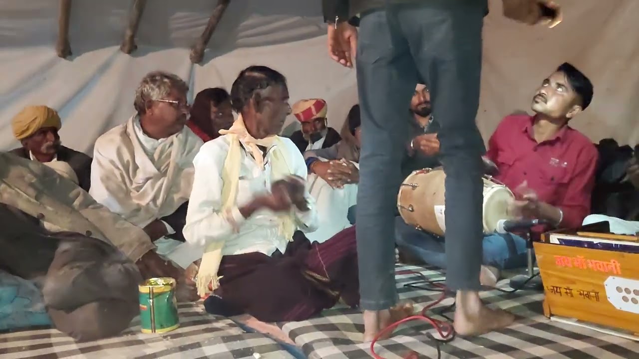सत्संग बड़ा मीठा भजन