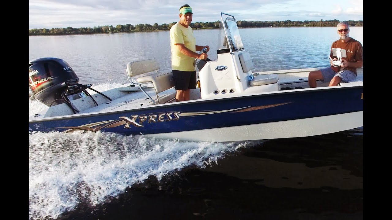 2016 Xpress SW20 bay boat on Lake Bryant