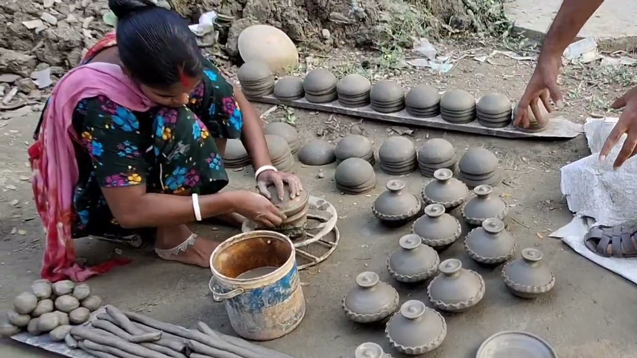 মাটির ব্যাংক