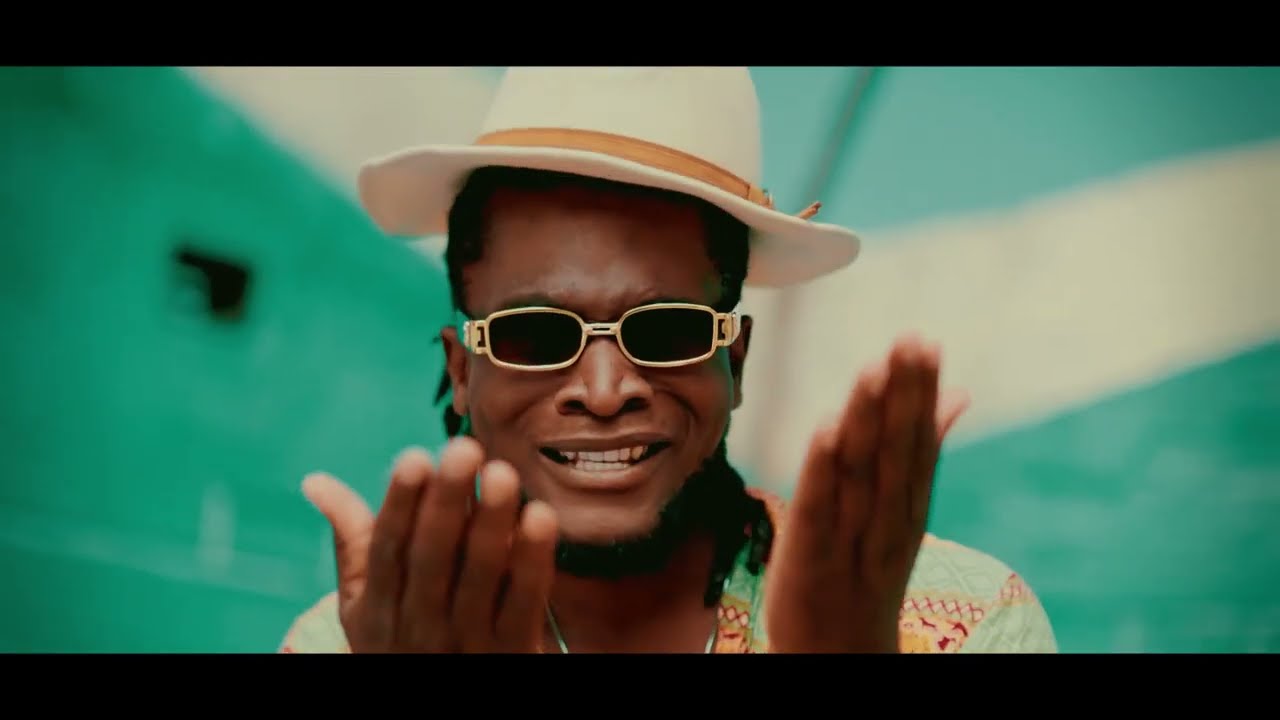Valchino - I receive it Papa (official video)