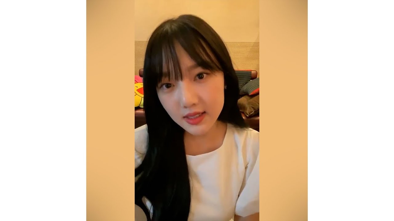 예린 (YERIN) sings 