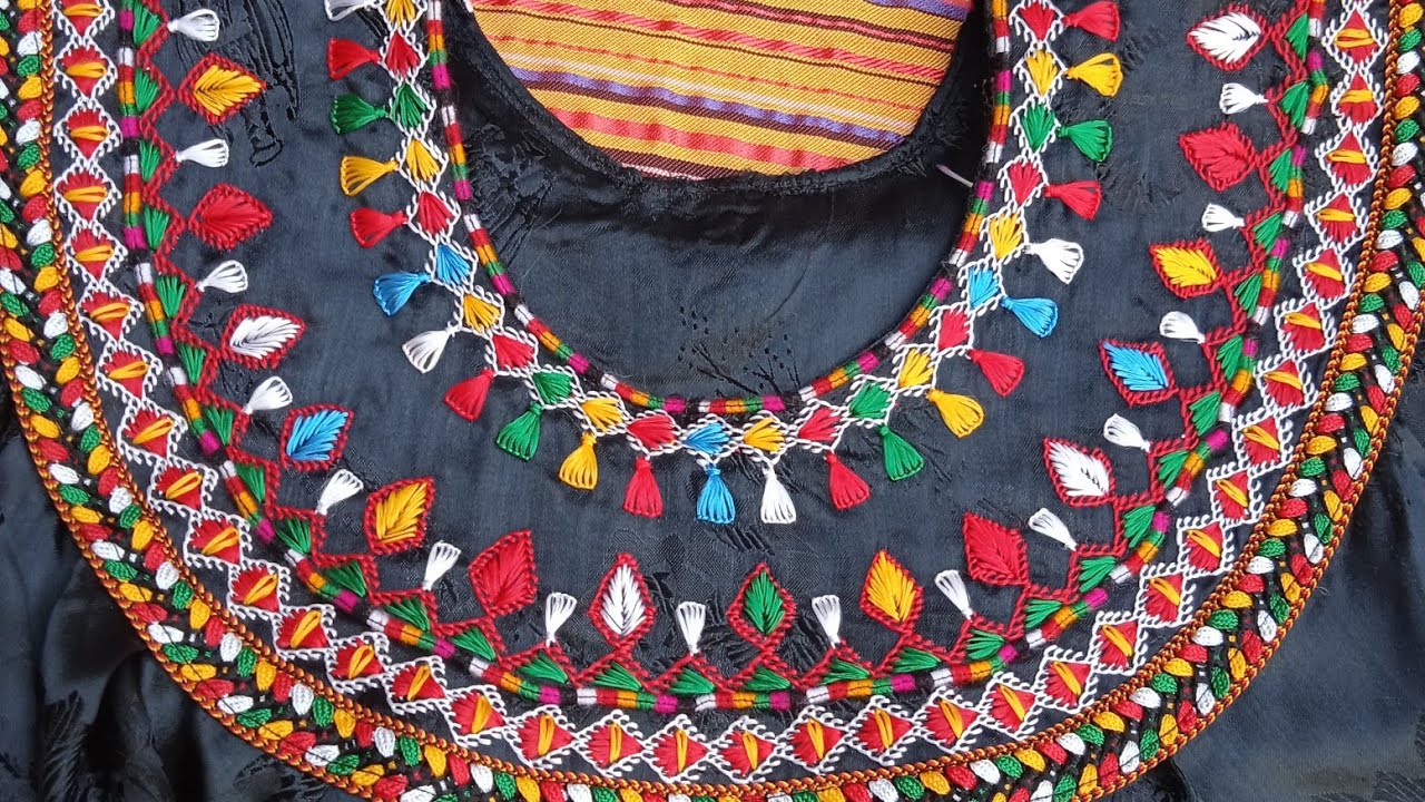 Broderie kabyle الجزء الاخير من الجبة القبيلية 🥰🥰🥰جات روعة في الواقع ✨✨✨🌟
