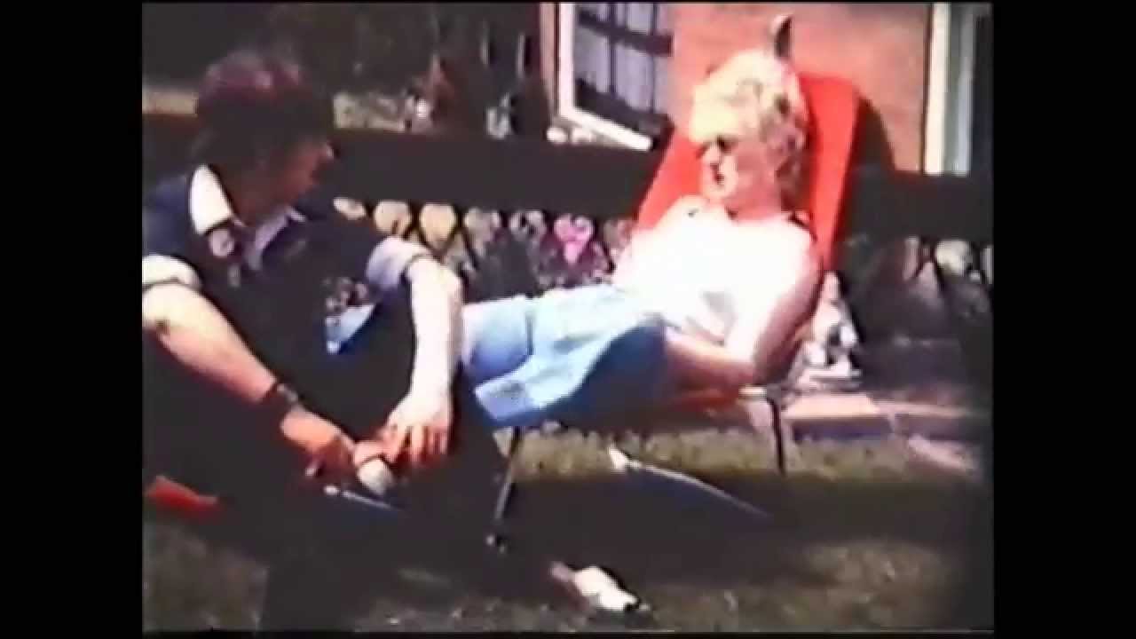 Selnec stockport bus staff relaxing 1976