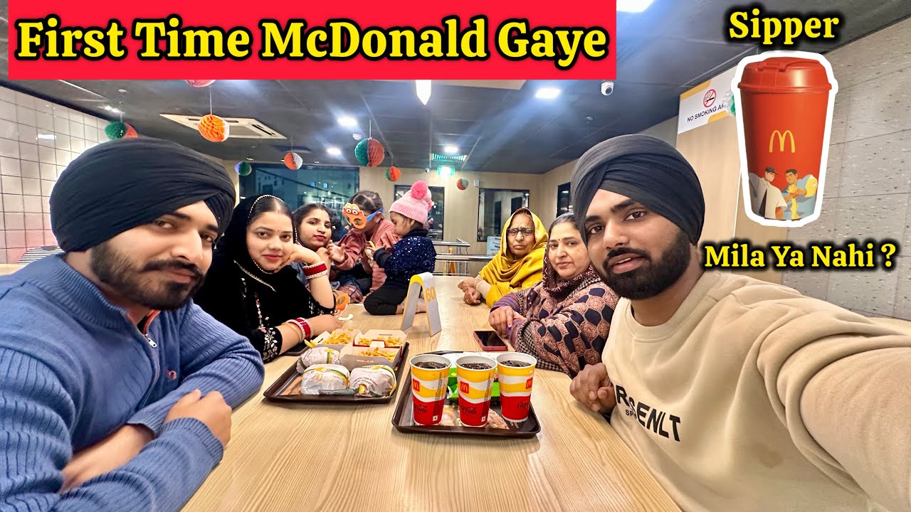 Daadi Aur Mummy First Time McDonald’s Aaye ❤️🍔 | Free Sipper Mila Ya Nahi ? 😅