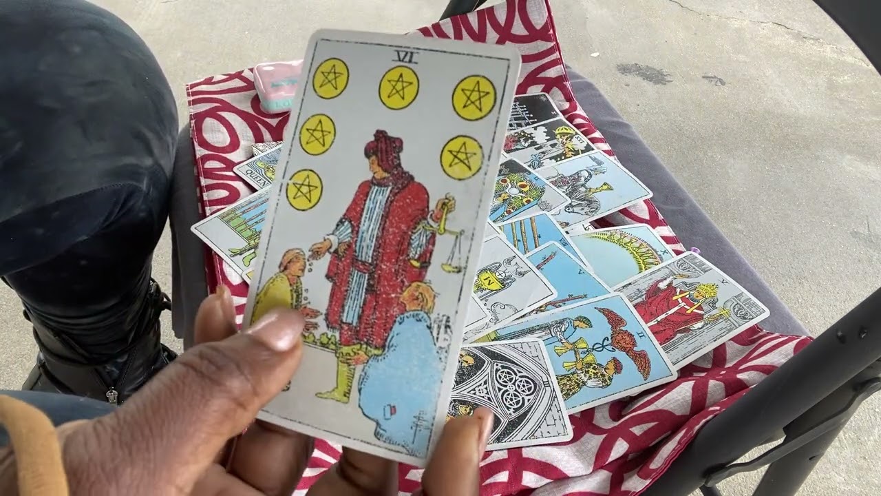 TALKING ABOUT U WANTS 2 PUBLICLY DAMAGE THIS PERSONS REPUTATION CAUSE THEY R HURT THEY GOT CUT OFF