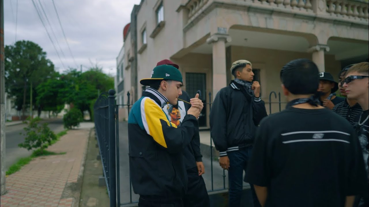 BARAJAS - SOLTANDO HUMO (VIDEO OFICIAL)
