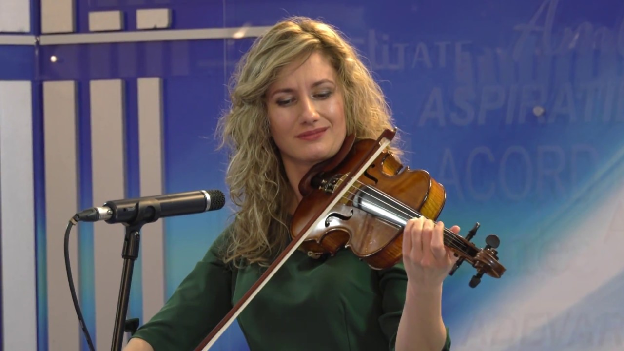 E cu cântec - Puterea muzicii - Sara Stroici