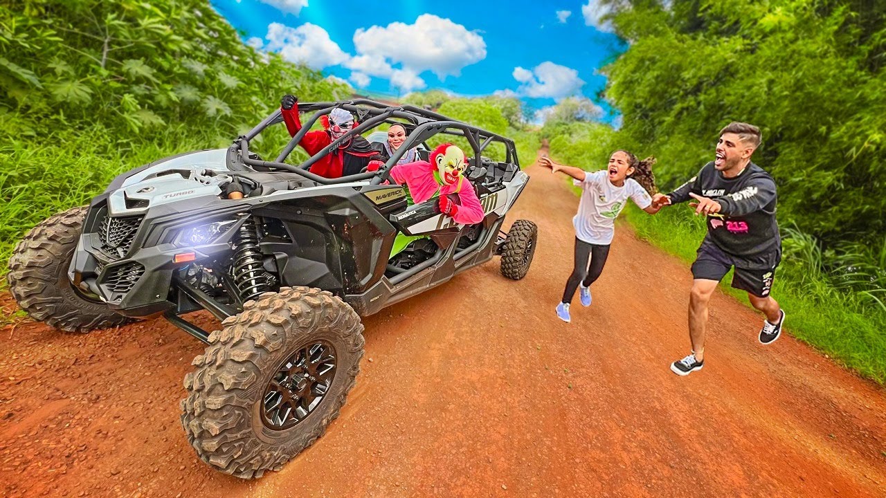 ERA PRA SER SÓ UM PASSEIO, MAS.... OS PALHAÇOS PEGARAM O UTV DO MEU PAI!!!
