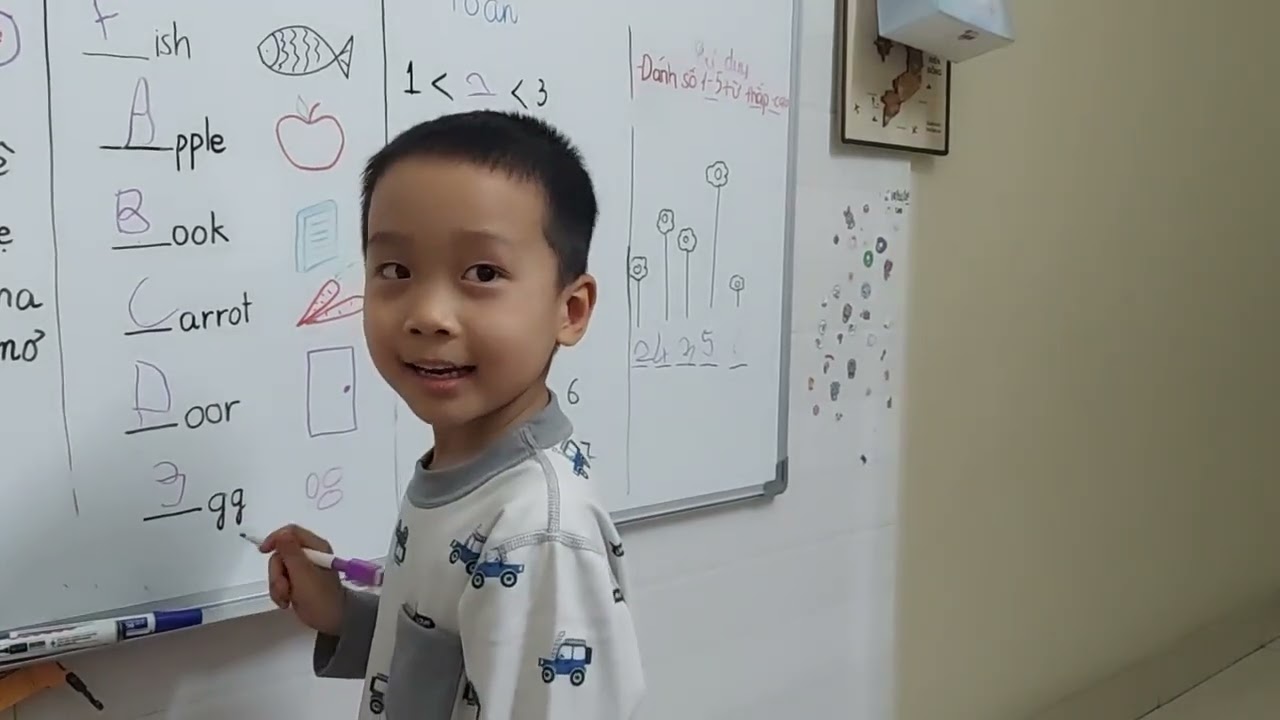 10 phút mỗi ngày_Học cùng Khoa Sóc_4 (Toán, Tiếng Việt, Tiếng Anh, Tư duy)