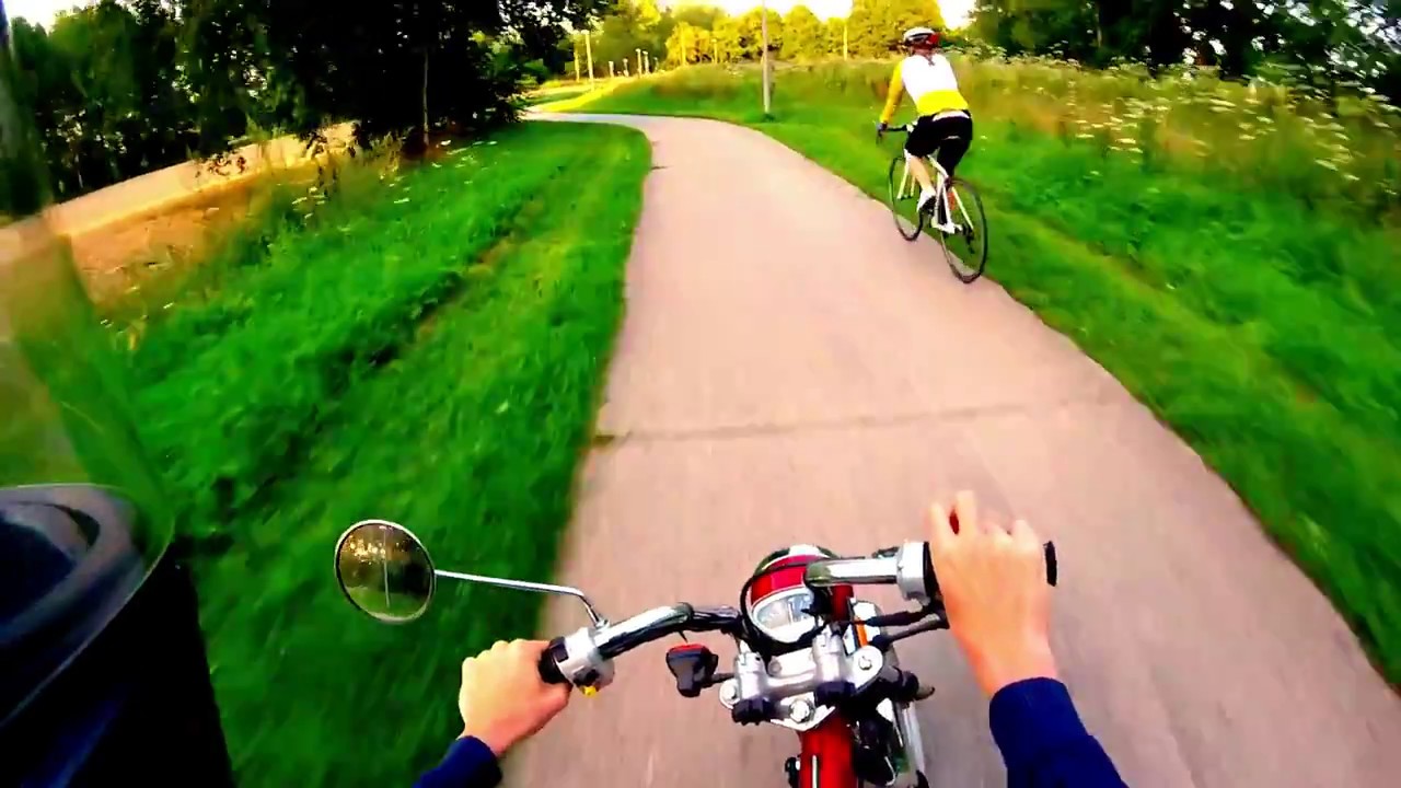 Honda Dax ST50 AB23 - GoPro