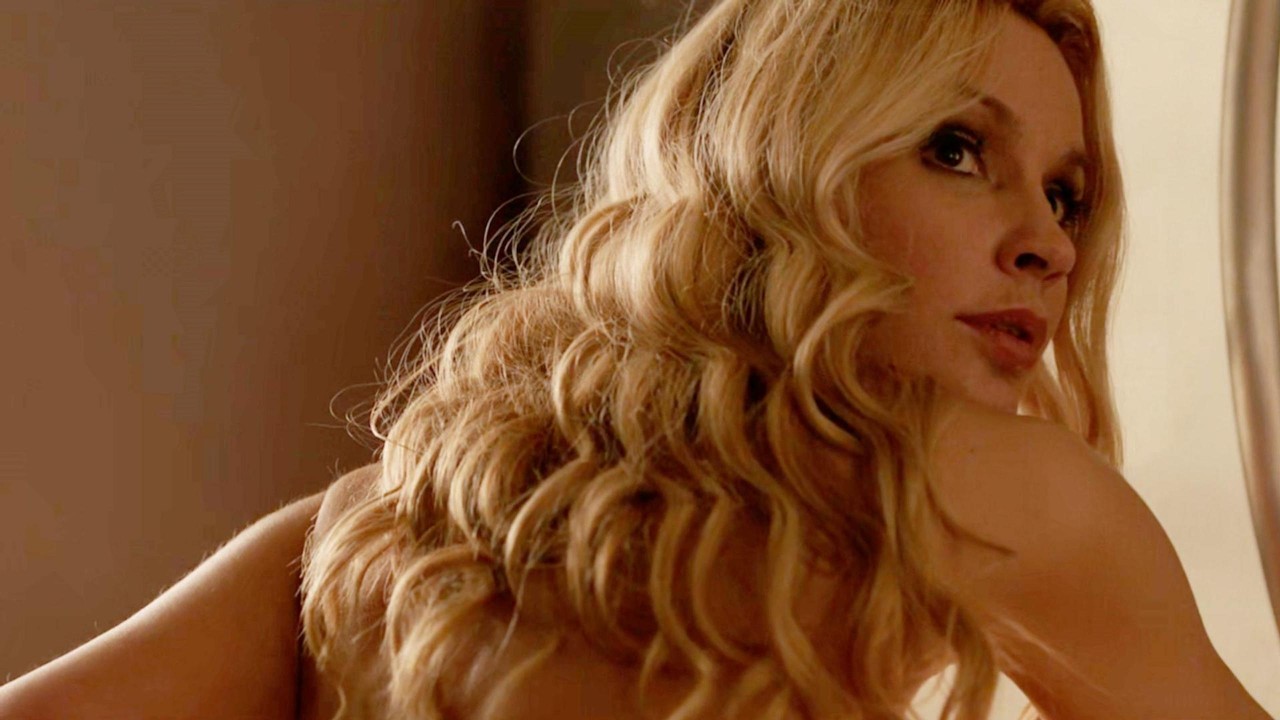 上映10天横扫90亿！悍匪出场，装备精良，这是美国最刺激的一部枪战电影。