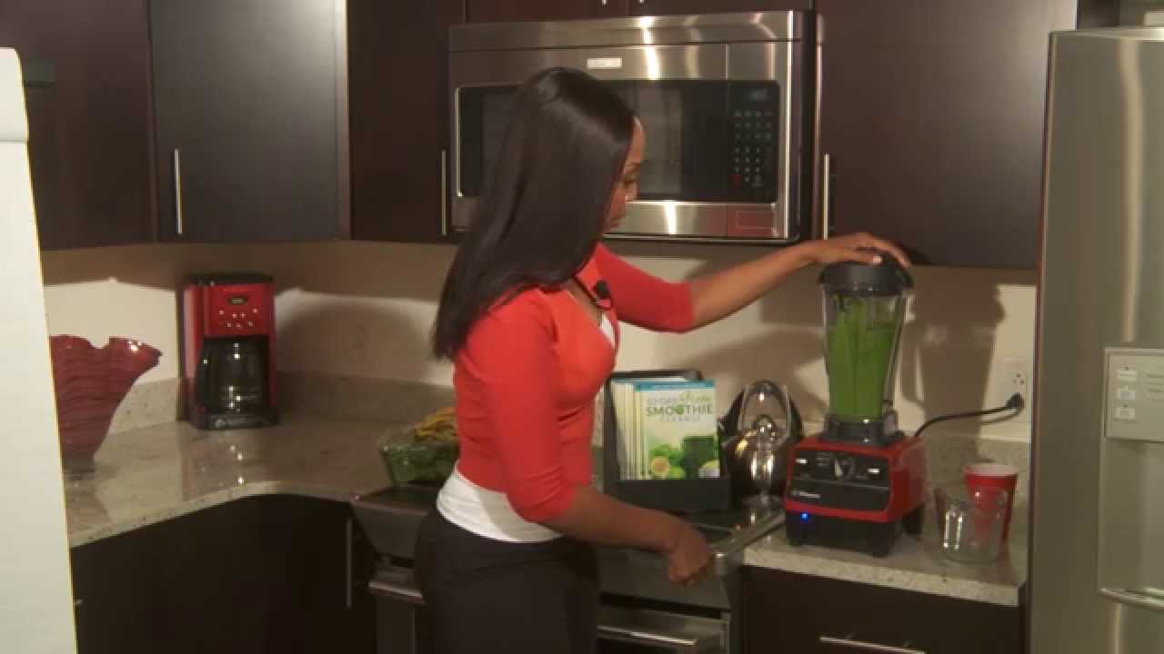 Here's how to make the Fan Favorite Day  6 Smoothie