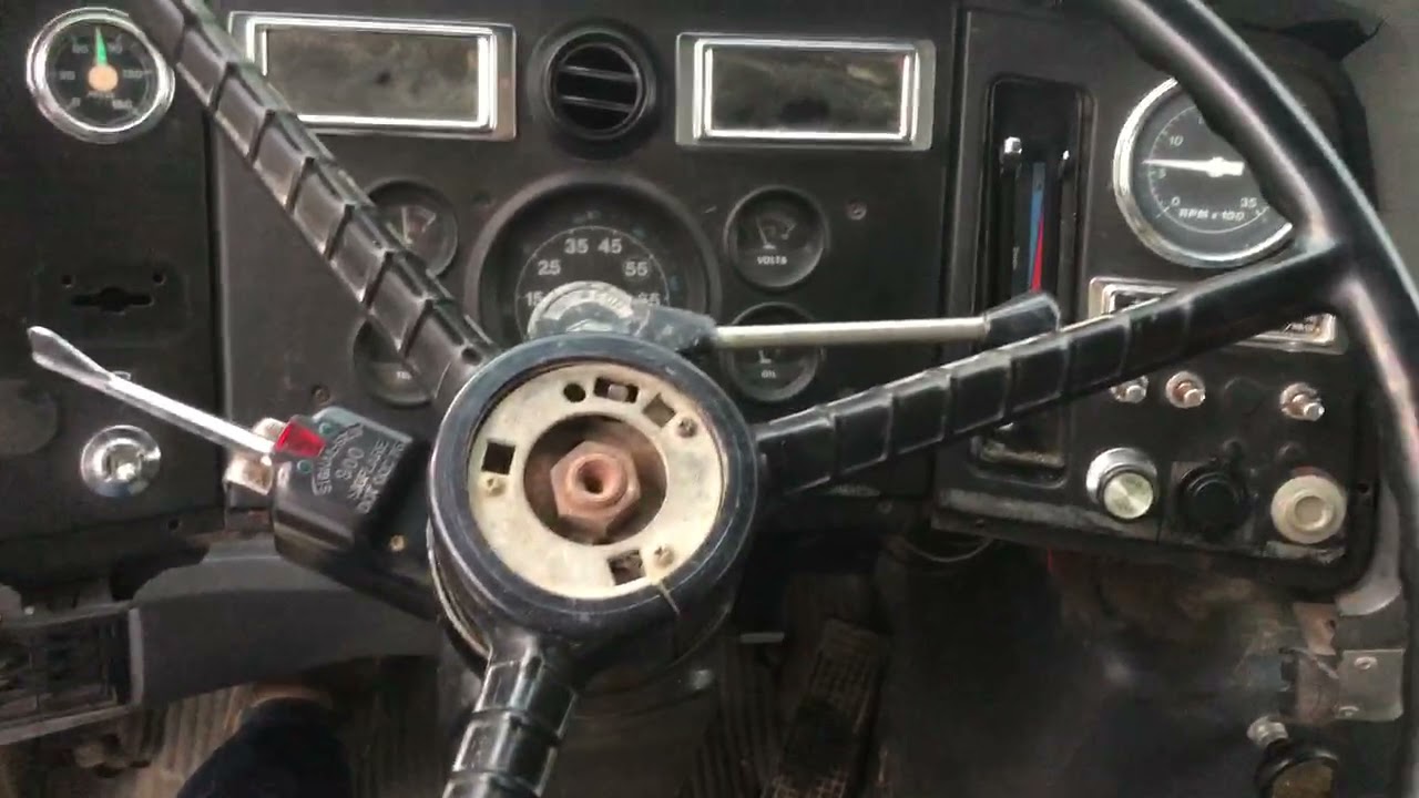 Ford L8000 Dump Truck