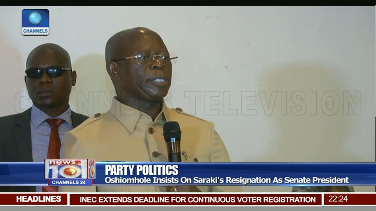 Oshiomhole Insists On Saraki's Resignation As Senate President