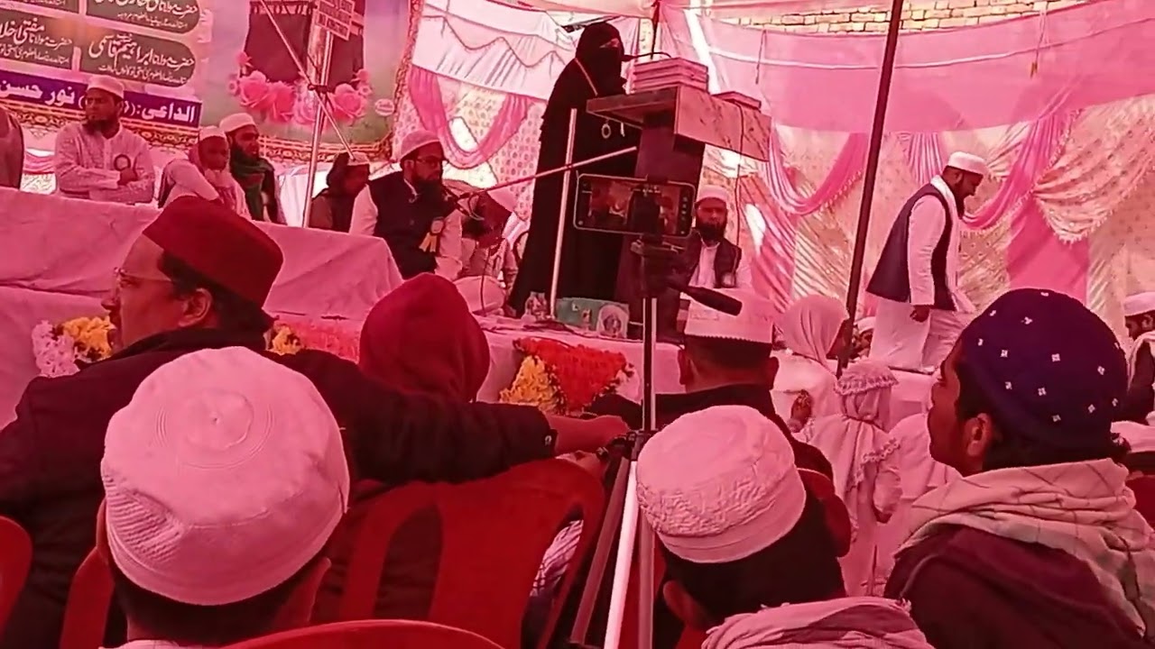 مدرسہ اسلامیہ عربیہ اصلاح لبنات نوگاواں سادات#love  Dastar Bandi ladkiki madrasa ladki ki takrir# 