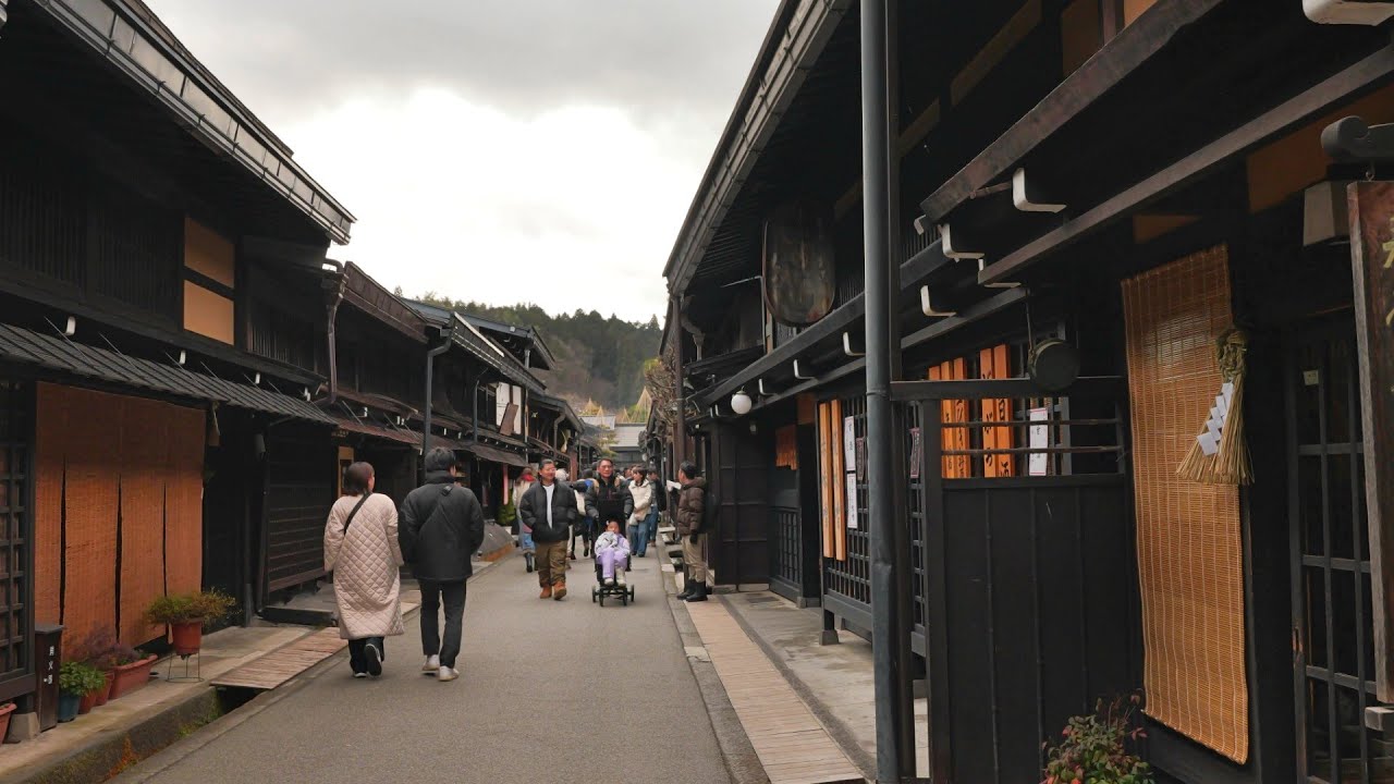 高山・古川　古都の旅　2025.12.31~01  　岐阜県高山市・飛騨市