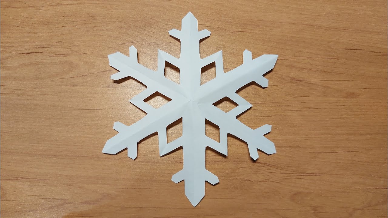 comment faire un flocon de neige en papier facile