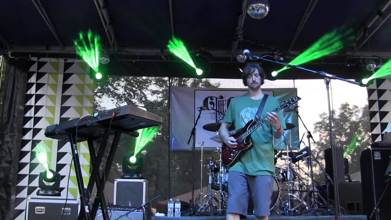 Stick Figure : full set 8/21/15 ( pro audio)