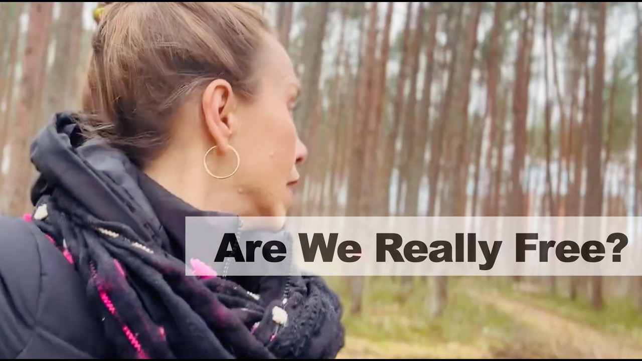 Walking & Talking. Regenerative Detox & The Human Cage