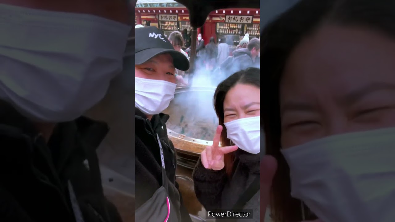 ASAKUSA TOKYO 🇯🇵 - QUICK TOUR #shorts #japan #japantravel #asakusatemple #beautifulplace