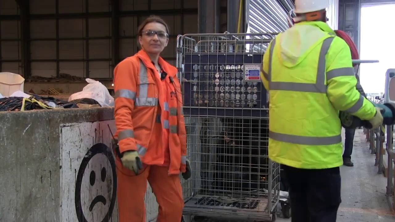 Bin bag splitting initiative at re3 recycling centres aims to boost recycling rates