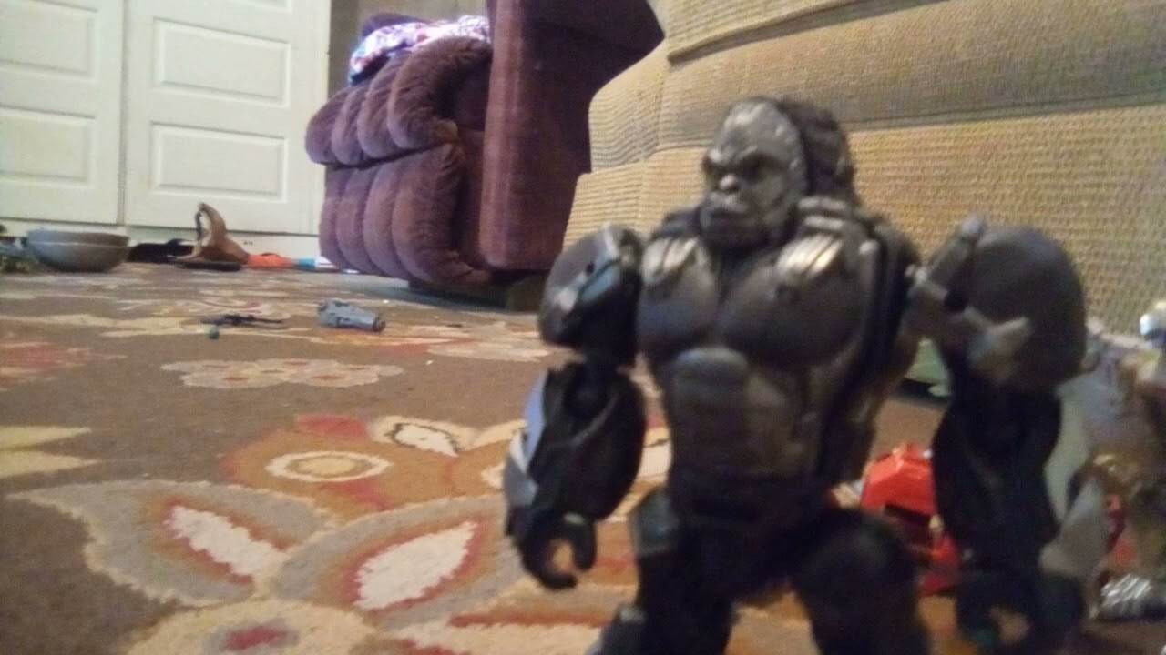 TRANSFORMERS rise of the beast Scourge vs Apeliq scene in stop motion