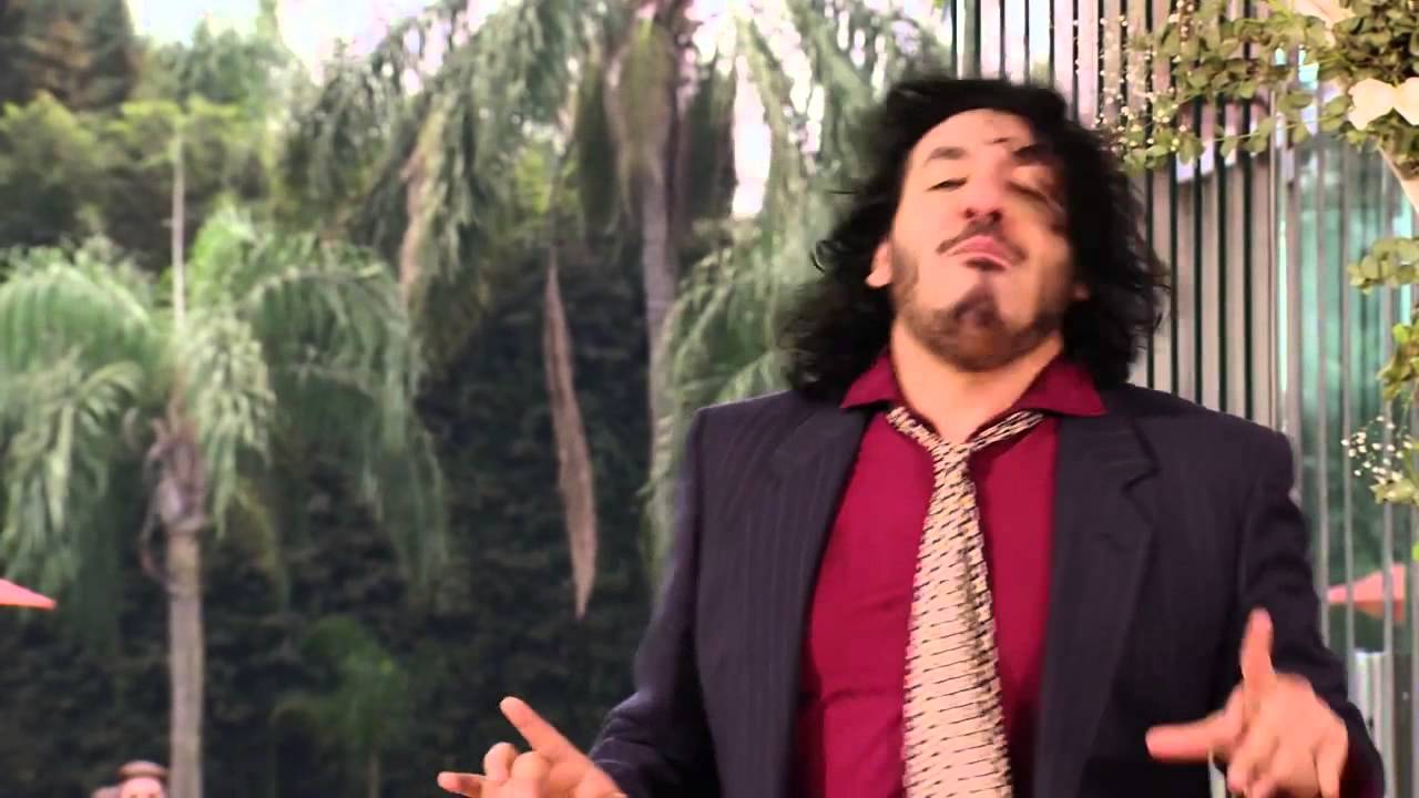 Violetta 3 - Ramallo y Beto cantan Yo Soy As&iacute; y Voy Por Ti