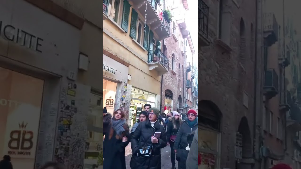 live Oggi, 3 gennaio 2026 Verona è pronta a ricevere i turisti! Se stai arrivando in città🇮🇹#Turismo