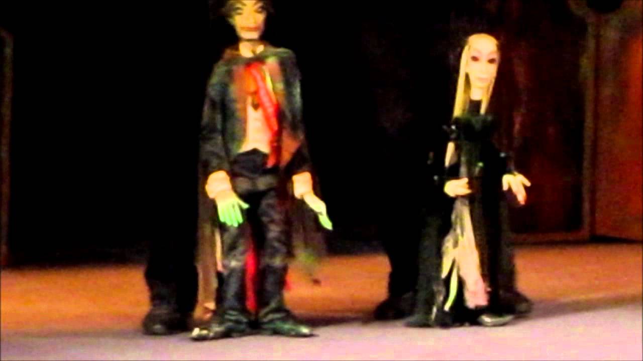 Bob Baker Marionette Theater's Halloween Hoop de Doop