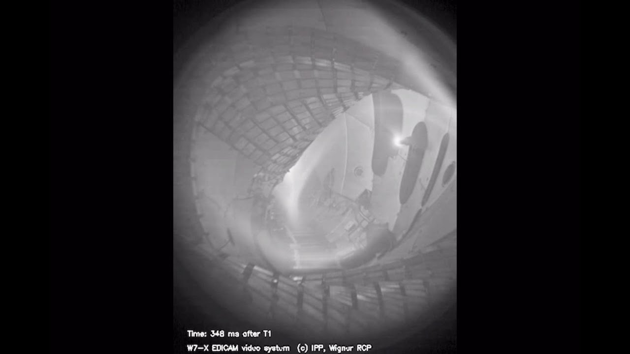 Wendelstein 7-X plasma video