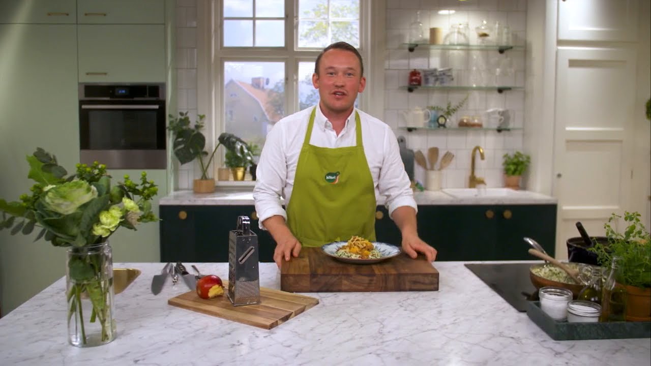 Kökets middag: Fläskfilégryta med äpple och blomkålsris - Köket