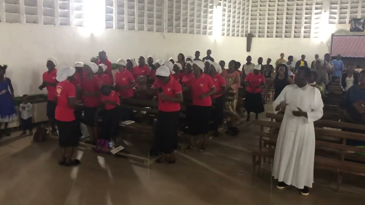 Wupi mbo Yahwé (Gloria - bamiléké) Paroisse St. Laurent de Tigaza - Bertoua - Camerun