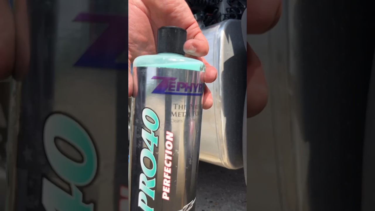 MH PRO STYLE air polisher and Zephyr PRO40 metal polish making this fuel tank shine ✨