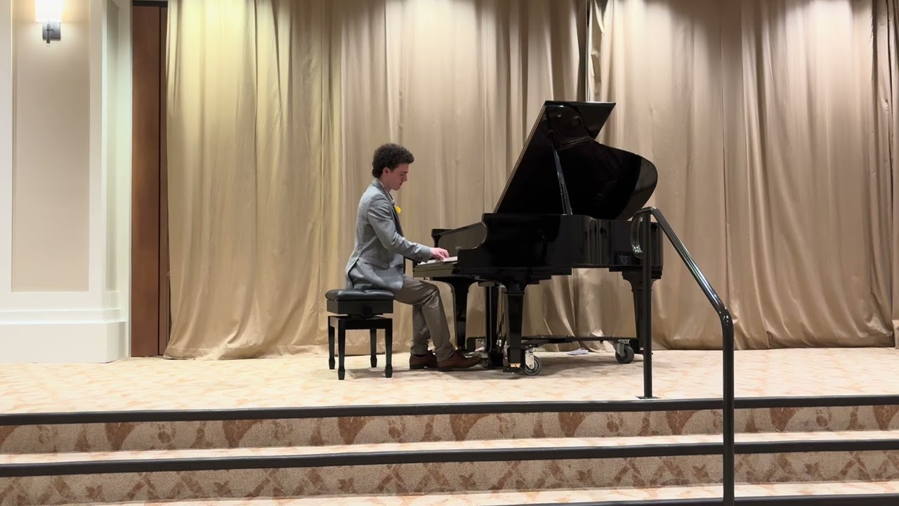 Debussy’s Arabesque no. 1 Andantino Con Moto