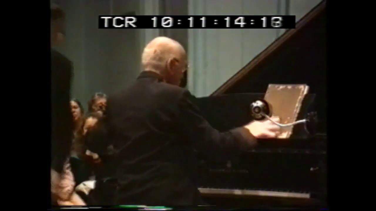 Sviatoslav Richter plays BACH in Minsk, 1991