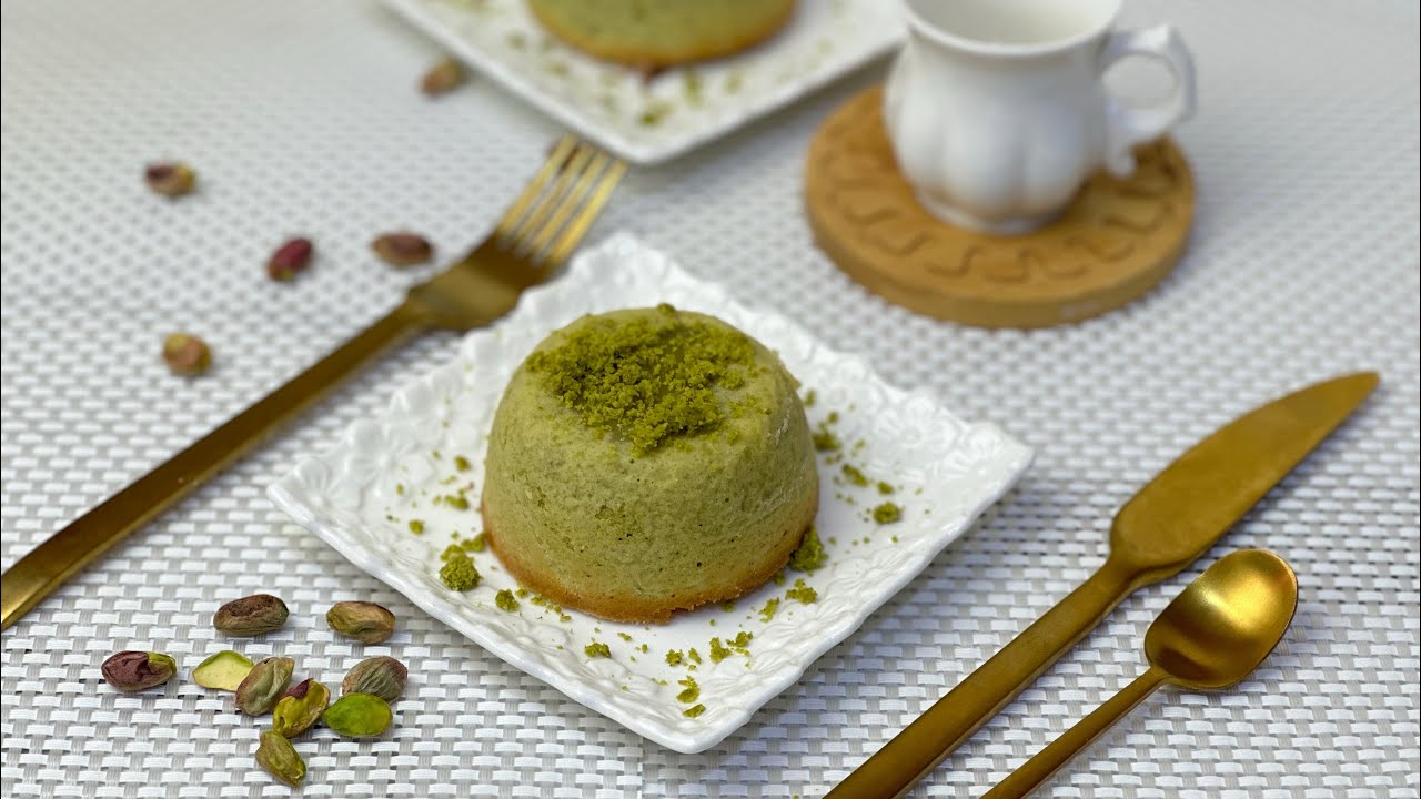 Fondant à la pistache كيكة القلب الدائب بالفستق من اطيب الكيكات الفرنسية بمكونات سهلة و بسيطة 👩‍🍳