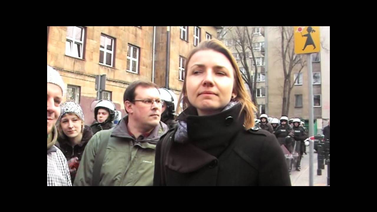 Pr&oacute;ba eksmisji skłotu 