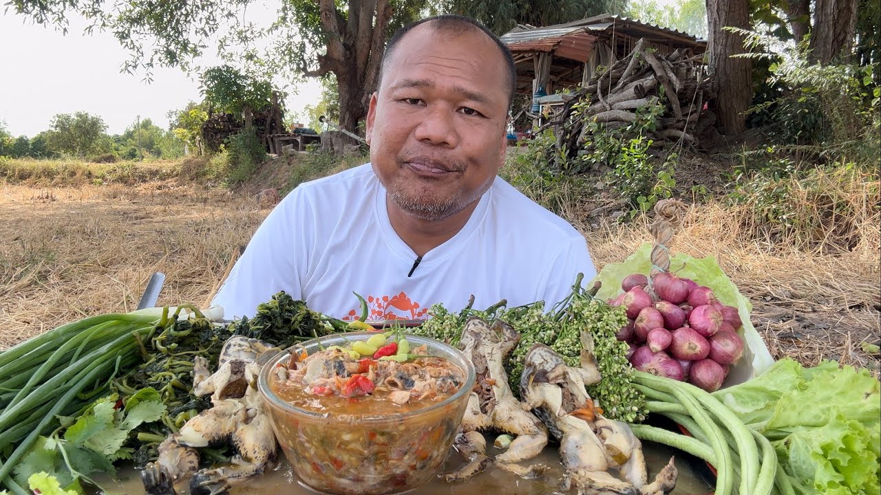 ป่นข้นๆส้มผักเเสี้ยนแกล้มข้าวเหนียวคุ้ยคำใหญ่ๆ อยู่ท่งนาคือเก่าครับ | อิแอบแซบ