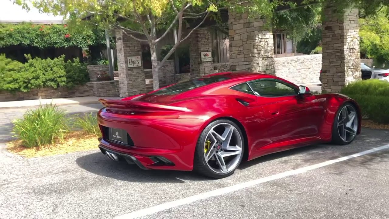 Saleen S1 Startup