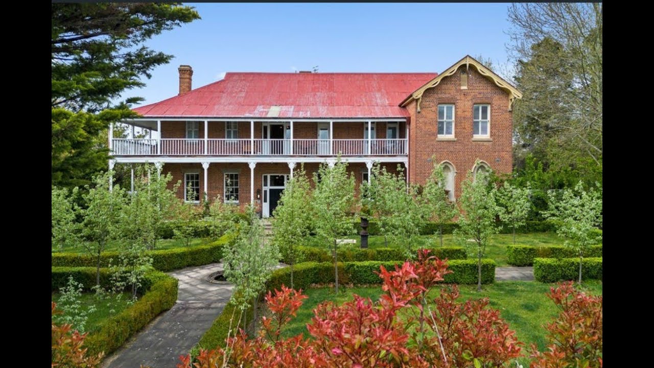 Doncaster House ~ Boutique Hotel