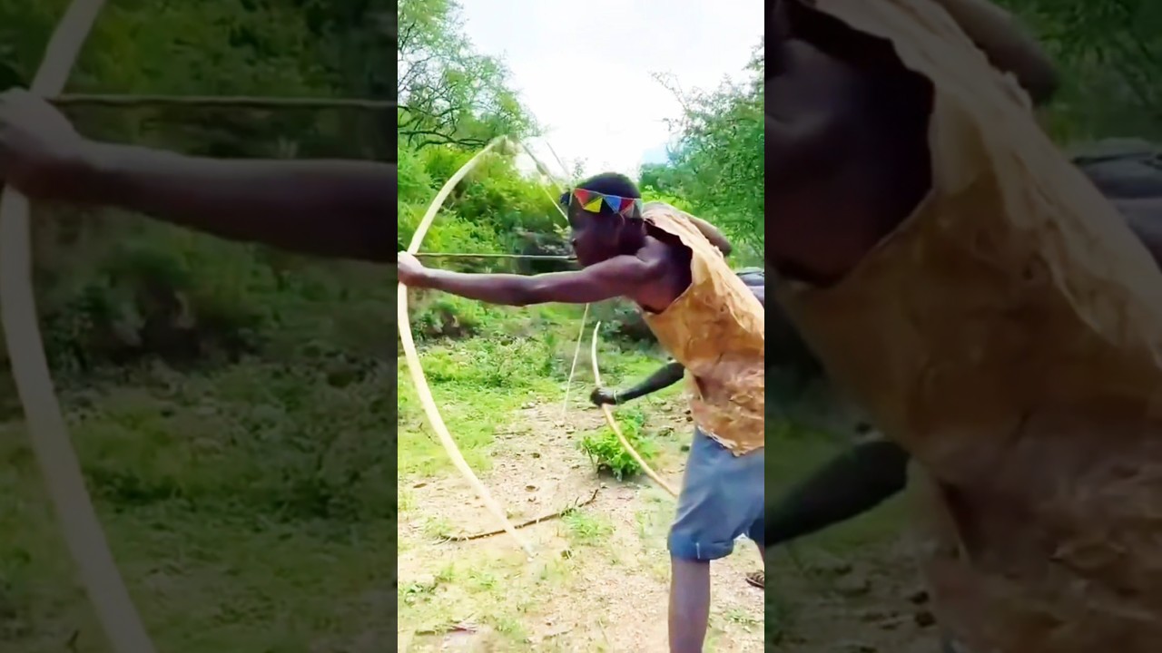 Traditional 😱🏹 Deer Hunting, Incredible Archery Skills of the Bushmen 