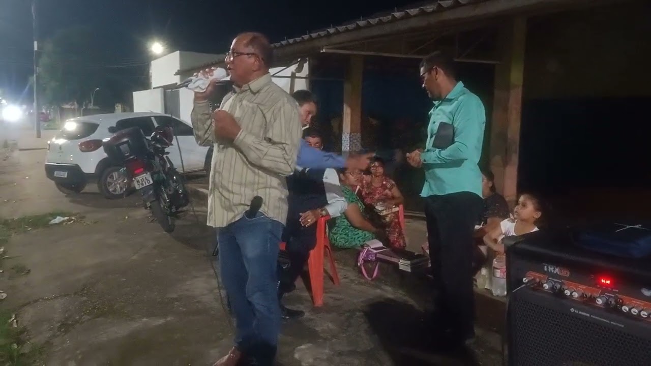 PREGADORES NA PRAÇA VALENTES DE DAVI